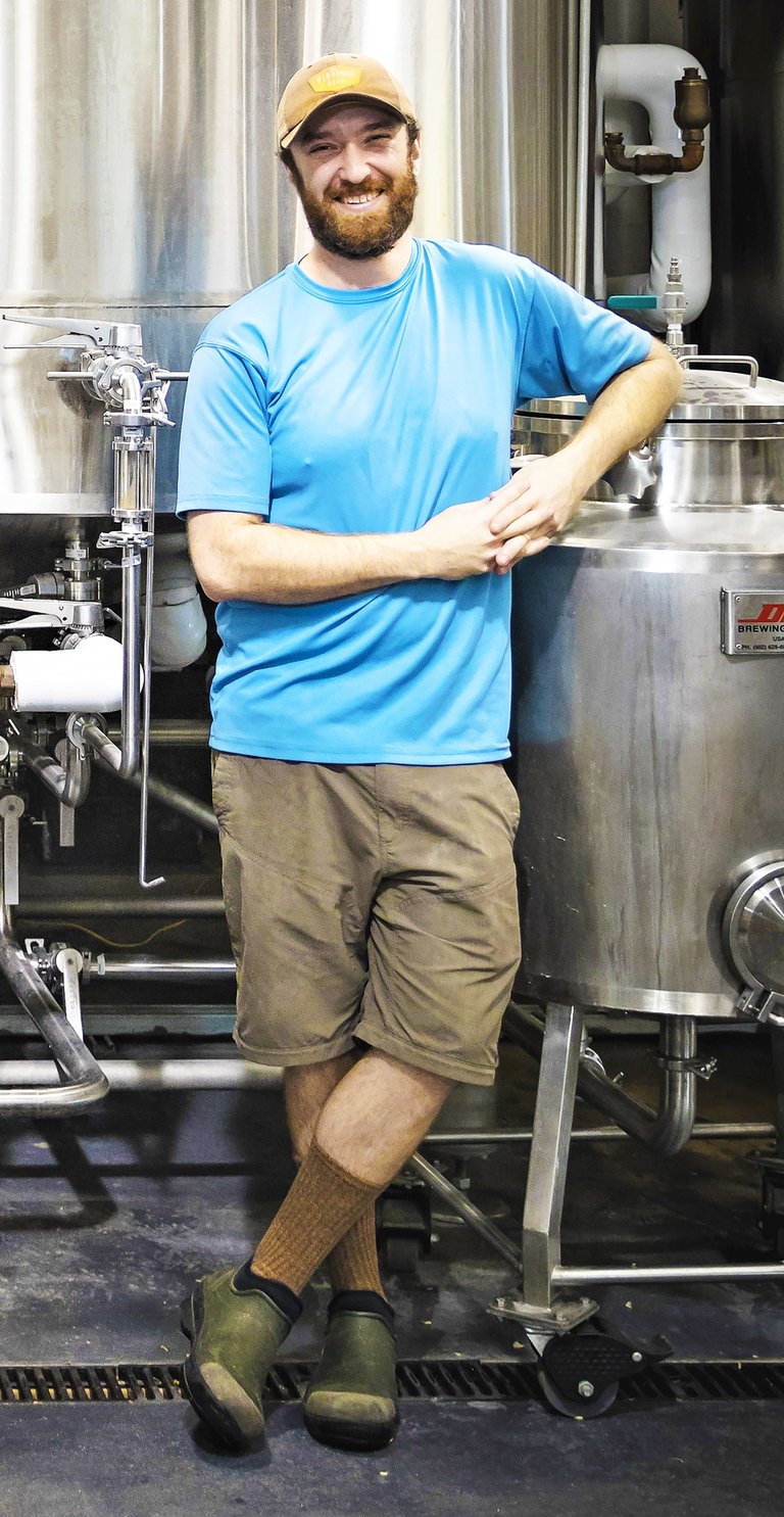 The Virginia Beer Co. Head Brewer Jonathan Newman Talks Apricot Orchard Brett Golden Ale