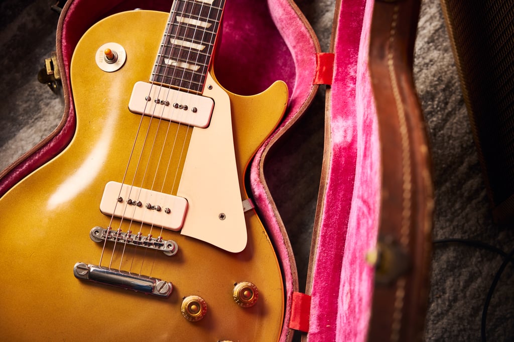 1956 GIBSON LES PAUL STANDARD in hardshell case