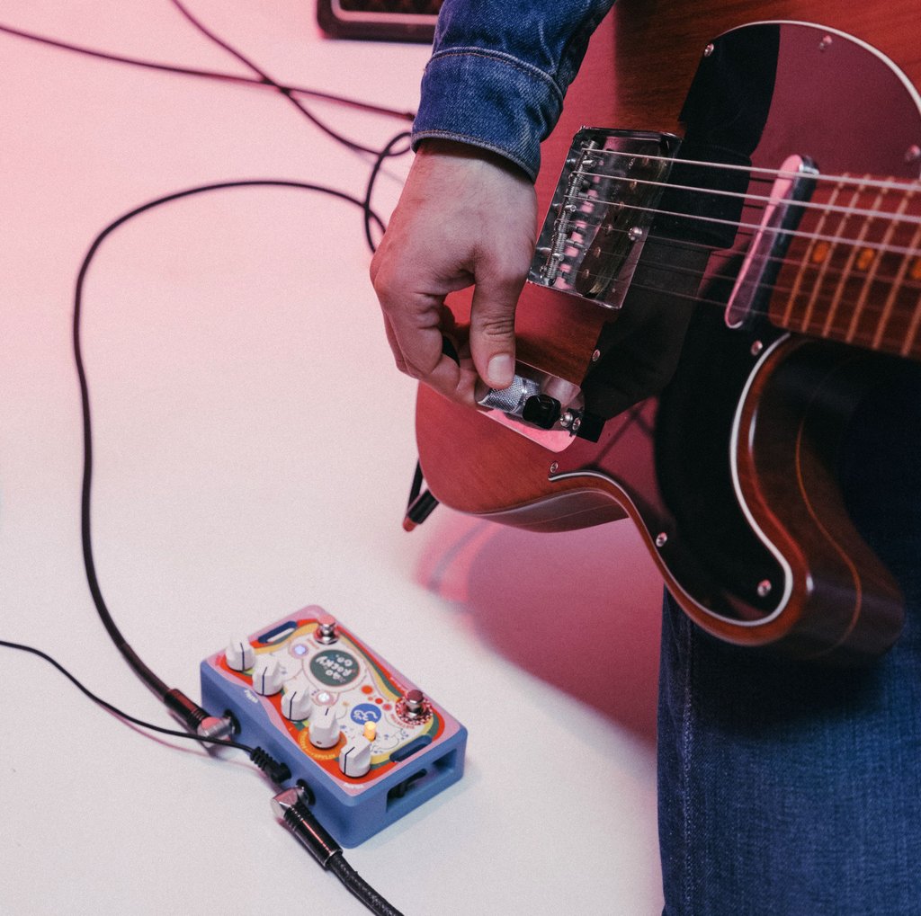 aclam guitars go rocky go pedal with fender telecaster plugged into it